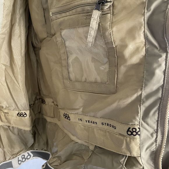 Mens 686 ACE Snowboarding JACKET Size LARGE Winter Coat Khaki Tan Down 15 Years - Picture 7 of 16
